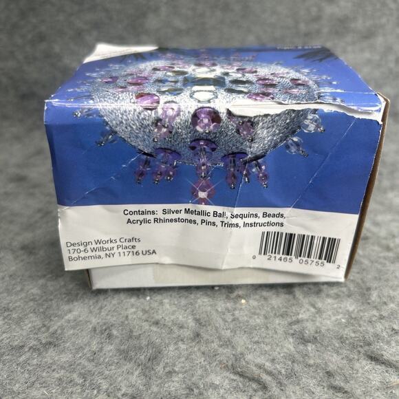 Open Box Mary Maxim Beaded Ornament Kit #5755 April (Diamond) Silver Metallic - Picture 3 of 5